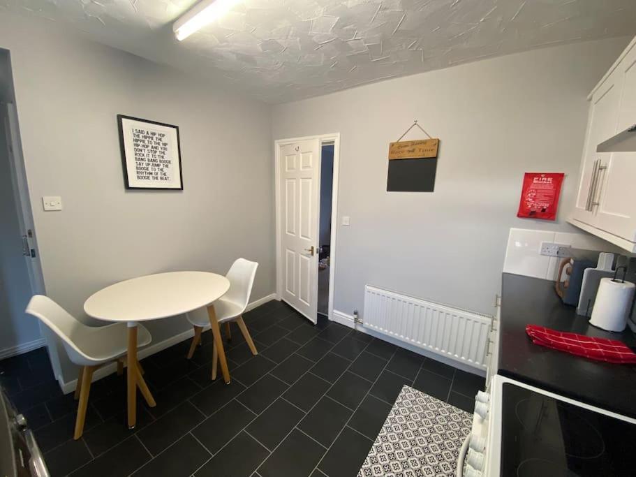 Villa Seaside 2 Bed Townhouse, Near Cleethorpes Station Exterior foto